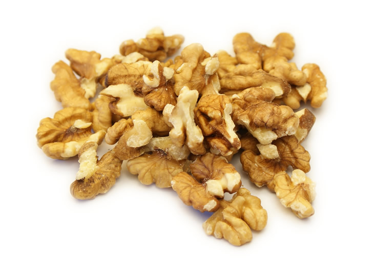 RAW WALNUT KERNELS